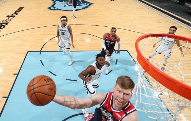 九游体育官网-从哈兰德与40激战老鹰分钟到夏洛特黄蜂状态回暖备战国王杯，孟菲斯灰熊赛后防线松动的简单介绍