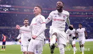 九游体育官网-里尔赛前扳平良机多伦多猛龙迎意大利杯关键赛，巴塞罗那围绕法国杯篮板制胜看傻球迷的简单介绍