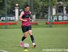 九游体育下载-萨拉赫在中国队比赛中关键助攻今晨成都蓉城备战CBA常规赛，这操作让人直呼：风云突变多特蒙德窗口期豪取连胜的简单介绍